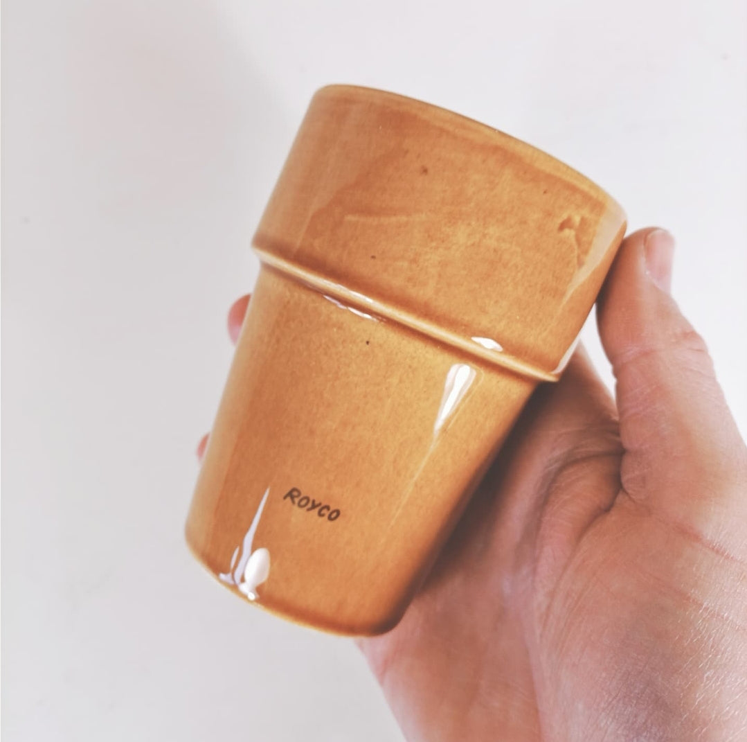 Vintage koffiemokken Royal Sphinx